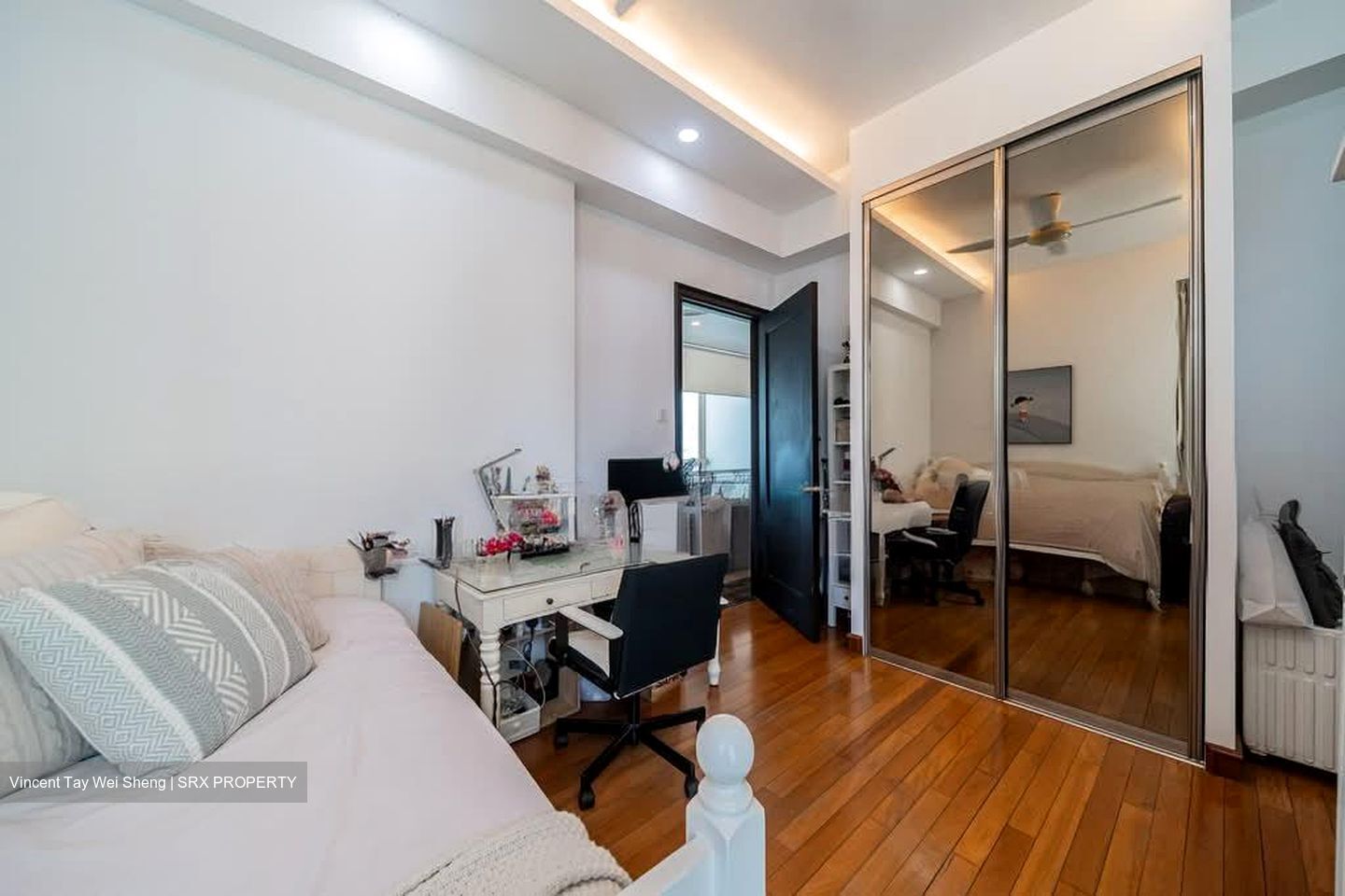 Melrose Park (D10), Condominium #548522421